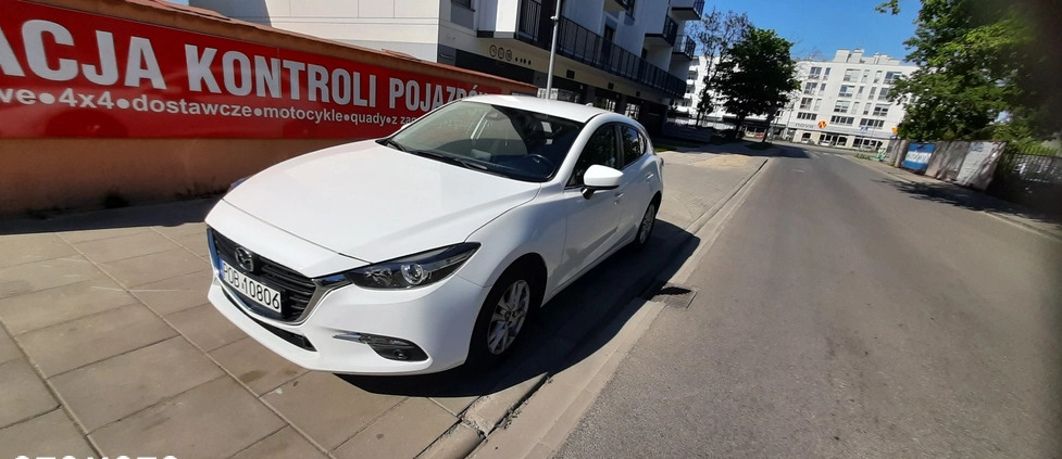 Mazda 3 cena 52700 przebieg: 72800, rok produkcji 2017 z Warszawa małe 781